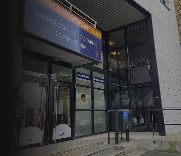 Imagerie interventionnelle au Centre de Rosny-sous-Bois, équipement radiologique moderne.