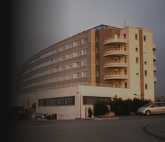 Salle de radiologie interventionnelle à l’Hôpital Privé Bry-sur-Marne.
